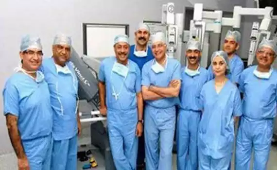 مستشفى ميدانتا ذا ميديسيتي 4